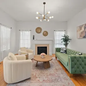 Modern Moroccan W/ Firepit, Bbq + Game Room! Tampa